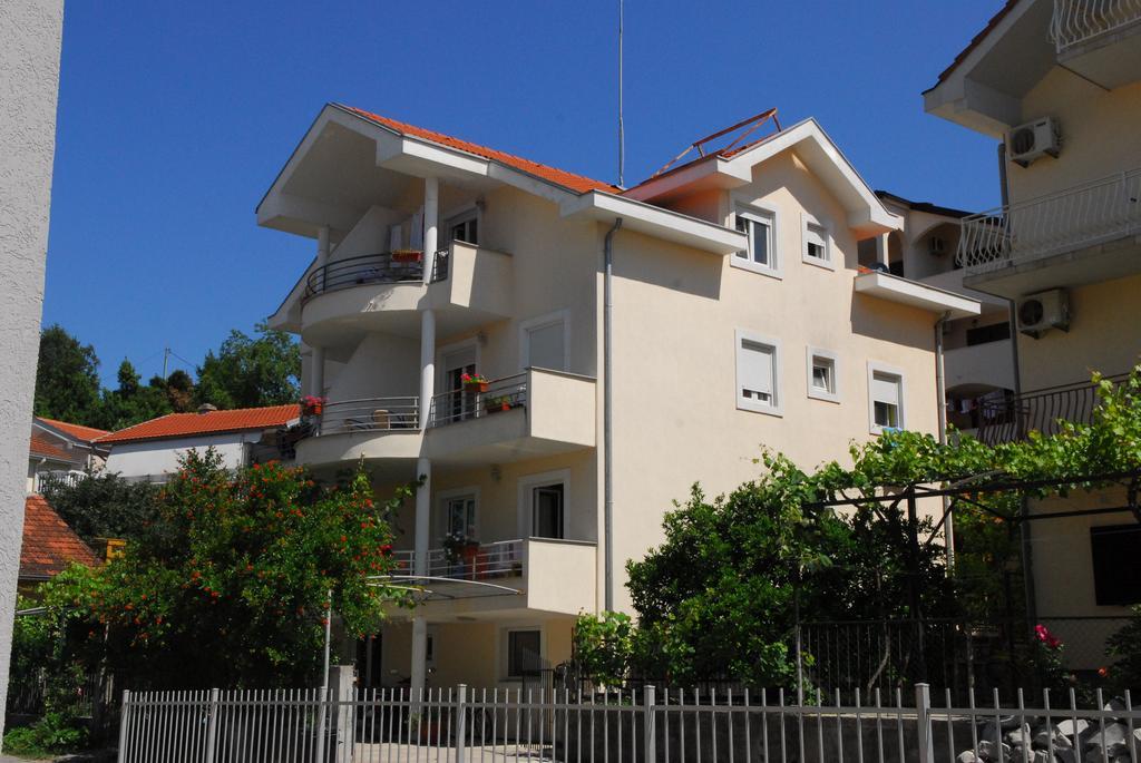 Apartments Teodo 외부 사진
